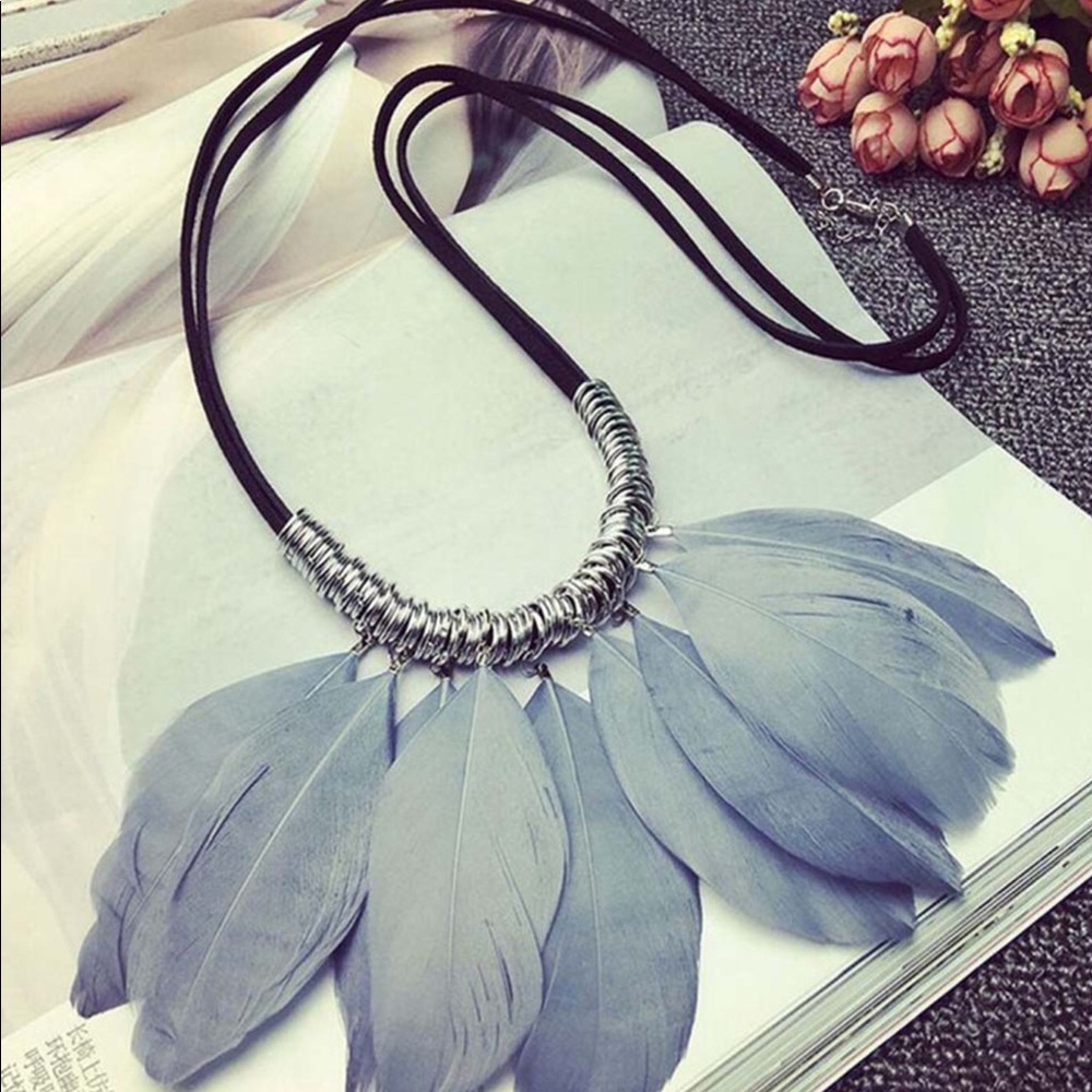 Grey feather necklace